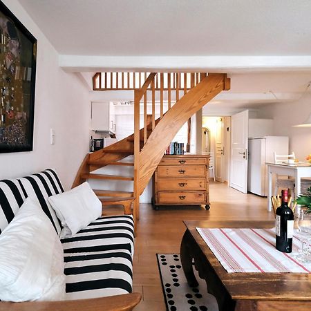 Hafenblick Ferienwohnung In Der Altstadt Mit Parkplatz เฟลนส์บวร์ก ภายนอก รูปภาพ