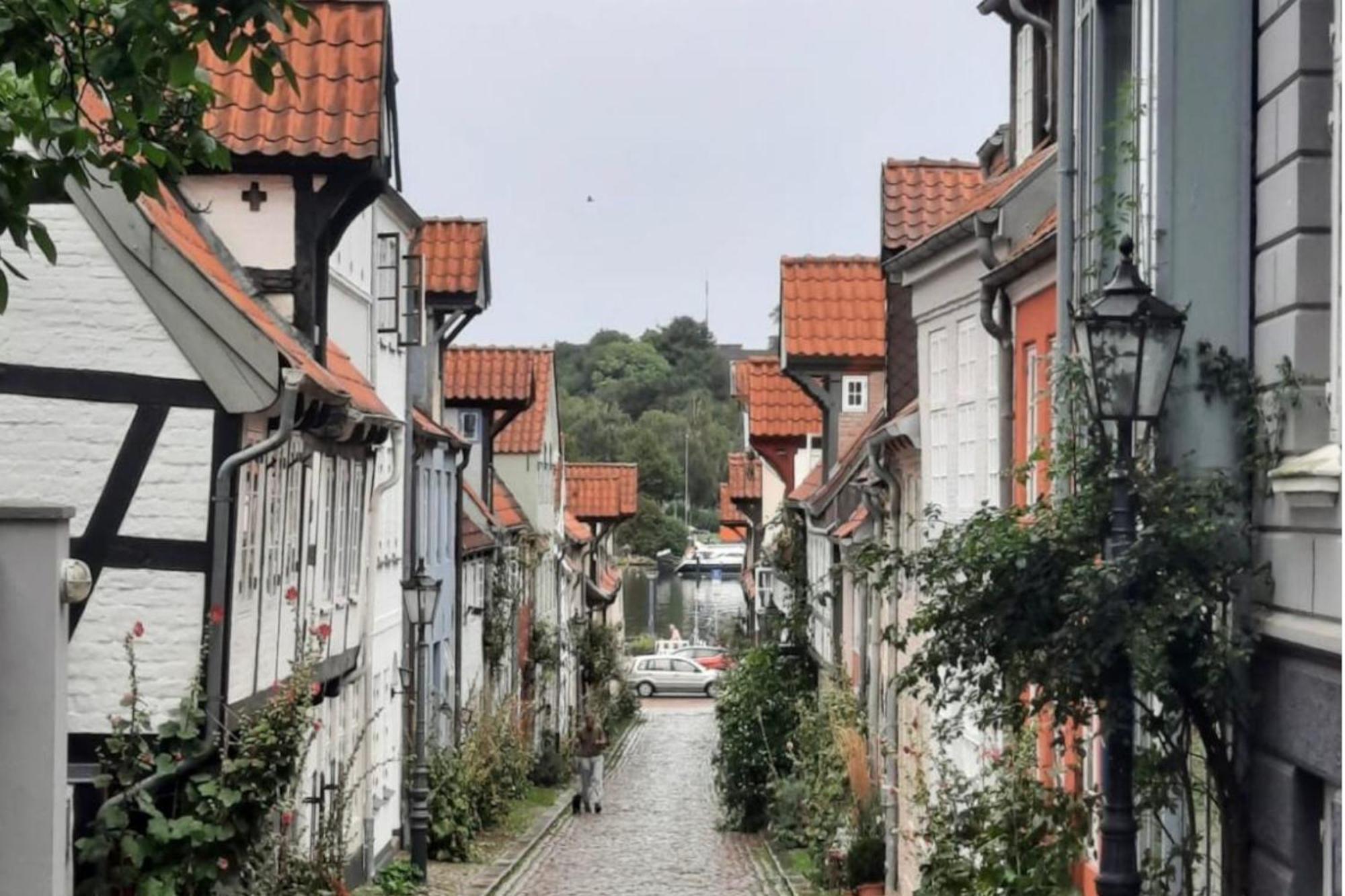Hafenblick Ferienwohnung In Der Altstadt Mit Parkplatz เฟลนส์บวร์ก ภายนอก รูปภาพ